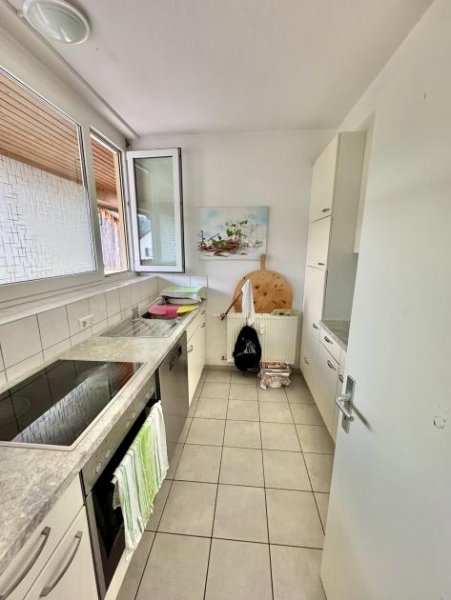 Waldshut-Tiengen Attraktive 3-Zimmer-Wohnung mit Balkon und Stellplatz zu vermieten Wohnung mieten